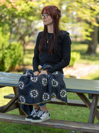 Load image into Gallery viewer, Boston Bruins Reversible Arena Wrap
