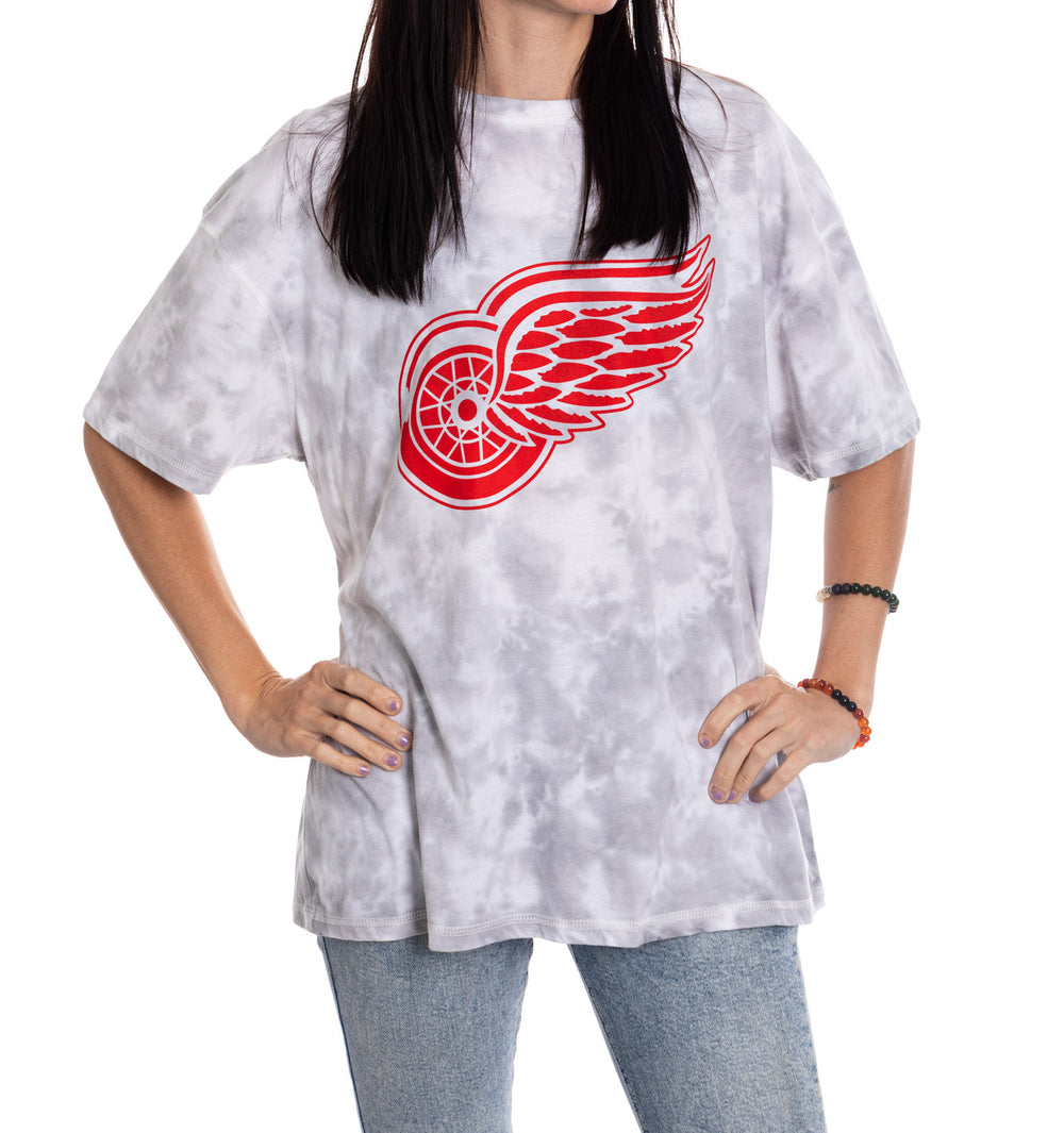 47 Brand Detroit Red Wings Women's Red Joe Louis Arena Farewell Season Club  Scoop Neck T-Shirt