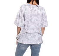 Load image into Gallery viewer, Premium New Jersey Devils Grey Tie Dye Oversized Women&#39;s T-Shirt
