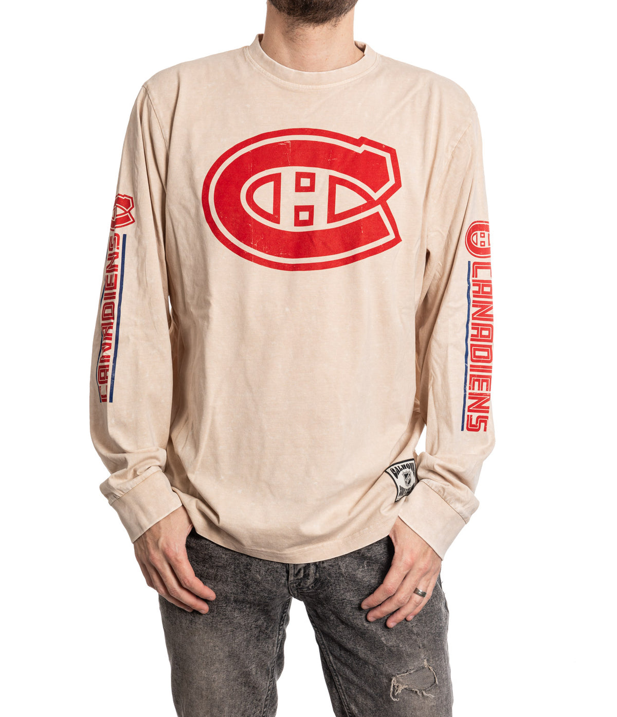 Montreal Canadiens Men's Distressed Logo Long-Sleeve Shirt