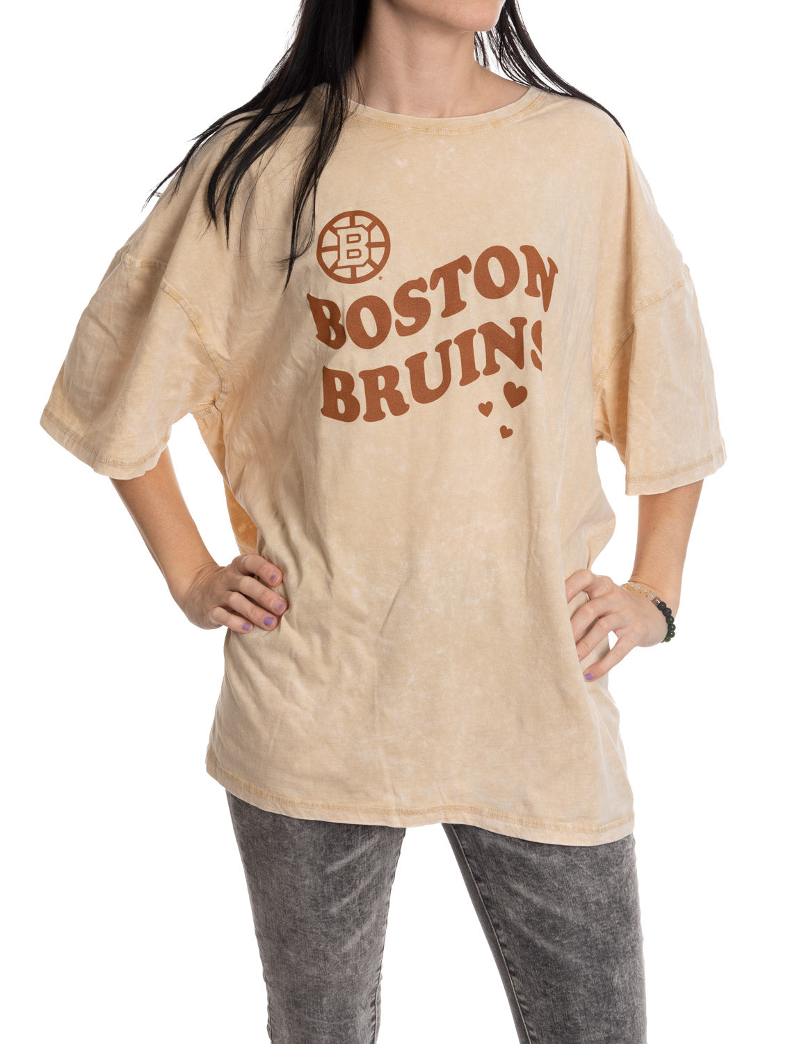 Boston Bruins Vintage Hearts Oversized Drop Shoulder  Crewneck Short Sleeve T-Shirt