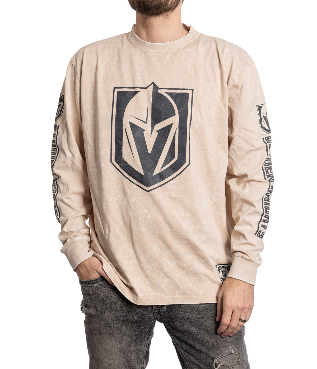 Vegas Golden Knights Men's Distressed Logo Long-Sleeve Shirt