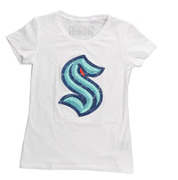 Load image into Gallery viewer, Seattle Kraken Women&#39;s Distressed Print Fitted Crew Neck Premium T-Shirt - White
